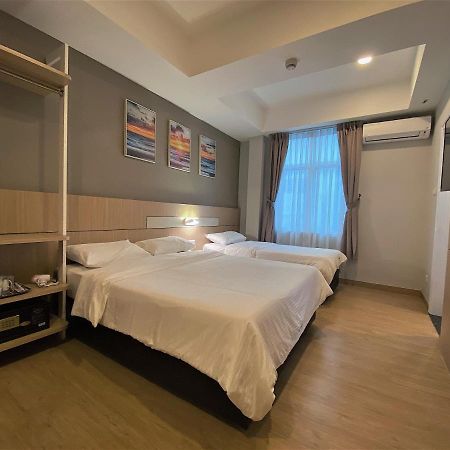 Walk In Hotel Кота Кинабалу Екстериор снимка